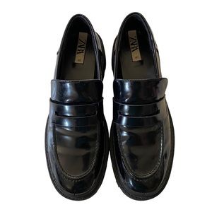 ZARA Black Patent Leather Chunky Platform Treaded Lug Sole Loafers Size US 9-9.5